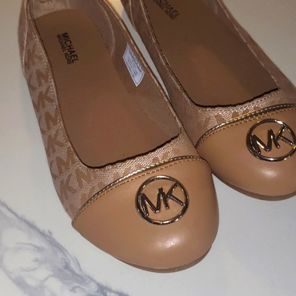 Michael Kors Girl's Brown Shoes